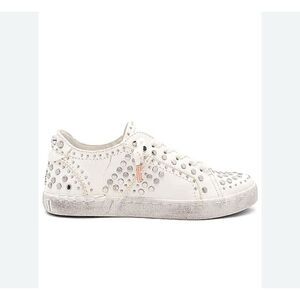 Dolce Vita Sneakers Shoes White Silver Stud Accents